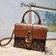 LV LOCKY BB MONOGRAM กระเป๋าสะพายข้าง ดีไซน์หรู ใหม่ล่าสุด สวยถึงบ้านได้ก่อนใคร มีใช้เลิศๆทันปีใหม่แน่นอน คุ้มที่สุด โดดเด่นด้วยอะไหล่ดัมมี่รูปกุญแจสีทอง วัสดุหนังแคนวาสสลับหนังแท้ มีหูจับในตัว เปิด-ปิดด้วยประดุมแม่เหล็ก ภายในโล่งกว้าง มาพร้อมสายสะพาย ปรั