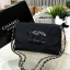 Chanel Envelope Cosmetic Bag With Chain VIP Gift With Purchase (GWP) VIP. gift แท้จาก Chanel Cosmetic Counter ดีไซน์รูปซองจดหมาย วัสดุ Nylon & Polyester 100% อยู่ทรงสวยอด้านหน้า ประดับโลโก้แบรนด์วิ๊งๆ สวยหรูดูดี เปิดปิดด้วยฝาปิด พร้อมซิปแบรนด์อะไหล่ทอง ซั