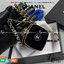 VIP 】CHANEL MINI BAG VIP GIFT WITH PURCHAS-GWP น้องคนสวยมาใหม่จ้า รุ่นใหม่กริ๊บ!!ละมุนคุณหนูต้องมาแล้วแหละ ไซส์มินิน่ารักมากค่ะ มาพร้อมสายสะพายนาวครอสบอดี้ อะไหล่สีทอง ใบนี้สาวๆต้องมีน้า ได้สวยก่อนใคร ต้องจัดแล้วจ้า งานจริงสวยน่าใช้ Chanel mini นาทีนี้กำล