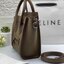 CELINE NANO LUGGAGE BAG IN DRUMMED CALFSKIN เกรดออริจินอล กระเป๋าสะพายรุ่นตามหา ขนาดกำลังดี เปิดปิดด้วยซิปอะไหล่ทองมีที่จับหนัง ด้านในกว้าง มาพร้อมช่องซิปอีกช่อง เป็นอีกทรงที่ฮิตมานานข้ามปี มาพร้อมสายยาวสะพายแบบ CROSSBODYได้ หรือจะถือออกงานก็สวยหรูอีกแบบ 
