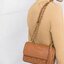 TORY BURCH FLEMING SMALL CONVERTIBLE SHOULDER BAG แรร์ไอเท็ม สีมาใหม่ นิวซีซั่น สวยหรู ดูผู้ดีสุด!! กระเป๋าสะพายข้าง ไซส์กำลังดี สวยอยู่ทรง ดีไซน์ตอบรับไลฟ์สไตล์สาวๆได้เป็นอย่างดี วัสดุหนังแท้เต็มใบ เปิด-ปิดด้วยแถบแม่เหล็ก ด้านหลังมีช่องเก็บของได้ ภายในมี