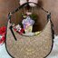 Coach Bailey Hobo With Whipstich Shoulder Bag (coachc1322) กระเป๋าcoach ทรงโค้งใช้แบบหิ้วหรือคล้องไหล่ก็ดูดี ใช้วัสดุหนังแท้ชั้นดี หนังสวยมากๆค่ะ ด้านหน้าใช้อะไหล่แบรนด์ตัวใหญ่ หรู ดูสะดุดตามีเดียว จุดเด่นตรงสายคือร้อยหนังเป็นสีเข้ากับตัวกระเป๋าได้สวยงาม 