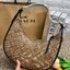 COACH BAILEY HOBO WITH WHIPSTITCH ((C4108//C1322)) พร้อมส่งที่ไทย!! สวยจริงไม่จกตาแน่นอนค่าา กระเป๋าทรงโค้ง ใช้แบบหิ้วหรือคล้องไหล่ก็ดูดี ใช้วัสดุหนังแท้ชั้นดี หนังสวยมากๆค่ะ ด้านหน้าใช้อะไหล่แบรนด์ตัวใหญ่ หรู ดูสะดุดตามีเดียว