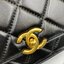 หนังแท้ VIP GIFT CHANEL CLASSIC CROSSBODY CHAIN IN BLACK BAG งานหนังแกะสีดำสุดคลาสสิก เรียบหรู มีกิมมิกน่ารักๆ หนังฟูทุกช่องสวยมากๆ อะไหล่สีทอง สวยสุดๆ เลยค่ะ