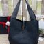 ORI หนังแท้ | YSL LE 5 À 7 BEA IN GRAINED LEATHER TOTE BAG กระเป๋าทรงโท้ทหนังแท้ลายเกรน สวยเด่นเป็นเอกลักษณ์ ดีไซน์เรียบแต่มาก สวยดูแพง ภายในโล่งกว้าง จุของได้เยอะ
