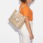 COACH CA607 CITY TOTE IN SIGNATURE CANVAS WITH HORSE AND CARRIAGE PATCHWORK GRAPHIC กระเป๋าทรงโท้ทใบใหญ่ คอลเลคชั่นใหม่ สวยโดดเด่นมากๆ น่ารักน่าใช้ไปอีกด้วยลวดลายซิกเนเจอร์โดดเด่น ใบนี้ใส่ของได้ของครบครัน จุได้แบบไม่ต้องกลัวเต็ม!! วัสดุหนังแคนวาสคุณภาพดี 