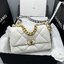 CHANEL 19 HANDBAG กระเป๋าสะพายดีไซส์คลาสสิคหนังแท้นิ่มเงาสวย เกรดออริ ท็อป สลับแท้ 1:1 เกรดดีสุด ผ่านทุก ตม ใช้งานต่างประเทศได้
