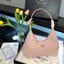 PRADA LEATHER HANDBAG กระเป๋าสะพายไหล่ดีไซน์เก๋และมาแรงมาก สาวๆติดแกลมต้องไม่พลาด สวยดูแพง หนังเงาหรูหรา