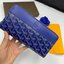 VIP GIFT 】GOYARD round zipper Matignon Long Wallet กระเป๋าสตางค์ซิปรอบใบยาว พร้อมส่ง 6 สี เหมาะกับการใช้งานทุกรูปแบบ นอกจากเพิ่มความมั่นใจแล้ว ยังทำให้ชีวิตของเราง่ายขึ้นอีกด้วย โดยการเปิดปิดแบบซิปรอบ สามารถใส่ธนบัตร เหรียญ บัตรต่างๆได้หลายใบเลยทีเดียว ขน