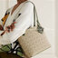 LOEWE ANAGRAM TOTE BAG VIP ไอเท็มใหม่! ดีไซน์สวยคงเอกลักษณ์ด้วยวัสดุ Anagram Canvas Jacquard Fabric ผสมผสานหนังแท้ Calfskin ลงตัวสุดคลาสสิค ขนาดกำลังดี น้ำหนักเบา ใส่เอกสาร A4 Notebook ipad ของใช้ได้เยอะ หูหิ้วหนังจับแข็งแรง สะพายไหล่ได้ พร้อมส่งที่ไทยสุด