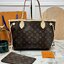 TOP ORI หนังแท้ | LV Neverfull PM bag Monogram Canvas กระเป๋าสะพายทรงโท้ท PM ดีไซน์คลาสสิกเหนือกาลเวลาเข้ากับดีเทลที่สืบทอดมายาวนาน Monogram แคนวาสแต่งขอบหนัง ดีไซน์พื้นที่ด้านในกว้างทว่าดูเพรียวบาง