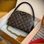 LV Be Alma bag Monogram Canvas / LV Pouch Bag กระเป๋าทรงพอชรุ่นใหม่สุดไอคอนิก เปิดตัวในคอลเลคชั่น Cruise 2025 ขนาดกะทัดรัดประดับสายโซ่สีทองถักสลับหนัง ใช้เป็นกระเป๋าใส่เครื่องสำอางค์ก็ลงตัว
