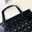 BAOBAO ISSEY MIYAKE 10x10 BLOCK TOTE BAG 39cm กระเป๋าถือทรง shopping โท้ทใบใหญ่ลายตาราง เกรดออริจินอล ภาพสินค้าถ่ายจากงานขายจริง ใช้งานต่างประเทศได้