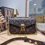 LV Pochette Metis East West Monogram Canvas กระเป๋ามัลติฟังก์ชั่น ดีไซน์กะทัดรัด สะดวกพกพามากๆ และพิเศษสุดๆมีสายมาให้ถึง 2 แบบ