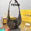 VIP GIFT 】Fendi Vintage Bag กระเป๋าสะพาย fendi มาใหม่ งานซิป วัสดุผ้าทอลายฟินดิอะไหล่สีทอง งานสวยดีไซน์เรียบหรู สวยตรงปกไม่จกตา อะไหล่ปั๊มทุกจุด สวยเก๋มากค่ะ