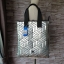 Adidas Original Shopper 3D Tote Bag Trefoil Handbag . Classic Sports กระเป๋าถือหรือสะพาย ลาย graphic ทรง sport วัสดุ polyurethaneเนื้อ matte หนังนิ่ม น้ำหนักเบา เปิดปิดด้วยซิป ภายในกว้างโล่ง ใส่ A4, iPad และของใช้ได้เยอะ Unisex ใช้ได้ทั้ง ช ญ ค่ะ