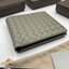 หนังแท้ BOTTEGA VENETA WALLET / BV Wallet พร้อมส่งที่ไทย กระเป๋าสตางค์ใบสั้นคุณผู้ชาย รุ่นตามหา มาเท่าไหร่ไม่เคยพอเลยค่า เป็นรุ่นคลาสสิกที่หยิบมาใช้งานได้บ่อยที่สุด งานหนังลูกวัวแท้ทั้งใบ ใช้ทนทานได้นาน ใช้ทนทานได้นานภาพสินค้าถ่ายจากงานขายจริง ใช้งานต่างป