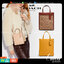 COACH MINI CASHIN TOTE ((C4828)) 💥พร้อมส่งที่ไทยรุ่นใหม่ล่าสุดค่ะ! กระเป๋าขนาดมินิ หนังแท้ หนังนิ่มสวย น่าใช้มากๆค่ะ ปากกระเป๋าแบบแม่เหล็ก ภายในสามารถใส่กระเป๋าเงินใบกลางได้;มือถือแบบตั้งได้ทุกรุ่น;ของจำเป็นจุกจิกสาวๆได้หลายอย่างนะคะ;พร้อมช่องเสีย
