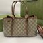 GUCCI GG Emblem small tote bag กระเป๋าทรงโท้ทสะพายไหล่รุ่นใหม่ ขนาดกำลังสวย ใส่ของได้แบบจุกๆ หูสะพายปรับและถอดออกได้ เก๋มากๆ คลาสสิคไม่มีเบื่อ