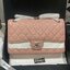 CHANEL Classic Medium Flap Bag กระเป๋าสะพายคลาสสิกรุ่นยอดนิยมตลอดกาล ดีไซน์เรียบหรูหราขับผิว งานหนังแท้สวยมาก มีอะไหล่เงินและทอง สุดยอดเดอะเบสท์ไอเท็ม