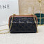 CELINE POUCH 16cm / CELINE TRIOMPHE Triumphal Arch Canvas / CELINE CLUTCH WITH CHAIN กระเป๋าคลัทช์ดีไซน์เรียบหรูออกแบบมาได้อย่างลงตัว พร้อมสายสะพายโซ่ทองสุดหรู ด้วยรูปทรงที่สวยงามและทันสมัย