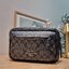 COACH ELIAS CROSSBODY IN SIGNATURE CANVAS BAG CJ509 CJ510 กระเป๋าครอสบอดี้ทรงคลาสสิค ดีไซน์รูปแบบใหม่ ใช้งานง่ายและสะดวก