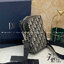 Dior Phone Oblique Bag / Dior World Tour Zip Messenger Pouch Oblique เกรดออริจินอล ได้ใจหนุ่มๆไปเลยใบนี้!! หลงรักตั้งแต่แรกเห็นมีอยู่จริง!!