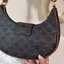 CELINE AVA TRIOMPHE SOFT BAG IN TRIOMPHE CANVAS AND CALFSKIN / CELINE SHOULDER BAG วัสดุ TRIOMPHE CANVAS รุ่นใหม่ล่าสุดดีไซน์สวยหรู หนังสวยอยู่ทรง ภายในโล่งกว้าง