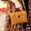 M.C.M SMALL SOLF BERLIN IN CROSSBODY BAG กระเป๋าสะพายดีไซน์ใหม่ ทรงกล่องคลาสสิคที่ดัดแปลงให้ดูนุ่มนวลและทันสมัย ใช้งานได้สะดวกคล่องตัวมากขึ้น ด้วยสายสะพายครอสบอดี้ วัสดุหนังแคนวาสคุณภาพดี เปิด-ปิดด้วยตัวล็อคแน่นหนา ภายในโล่งกว้าง มีช่องซิปให้ 1 ช่อง ใบนี้