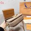 LV Pochette Métis East West / LV Metis / LV BAG พร้อมส่ง 5 สี กระเป๋าสะพายทรงพอช คลาสสิค ดีไซน์เรียบหรู งานสวยเป๊ะ