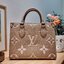 LV OnTheGo PM bag / LV on the go pm bicolor tote bag กระเป๋าทรงโท้ทที่ใครเห็นต้องเป็นคลั่งรัก ยอดฮิต คลาสสิค ผู้ดี หรูหราได้ทุกลุค ทุกสไตล์ เกรดวีไอพี ไฮเอน 1:1