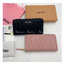 MIU MIU LONG ZIPPER WALLET / MIU MIU WALLET กระเป๋าสตางค์ใบยาว น่ารักพาใจฟู ดีไซน์น่ารักน่าใช้มาก เรียบง่ายแต่มีความโดดเด่นเปิด-ปิดด้วยซิป ภายในมีช่องใส่บัตร และใส่ธนบัตรได้ พร้อมช่องซิปแยกใส่เหรียญได้อีก พกพาง่าย