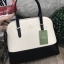 Kate Spade New York Cedar Street Maise CrossBody Bag กระเป๋าถือหรือสะพาย หนังลาย Saffiano สีทูโทนดำขาว สวยอยู่ทรงอด้านหน้าประดับ logo brand เปิดปิดด้วยซิป ภายในมีช่องซิป และช่องเล็ก ใส่กระเป๋าสตางค์ใบยาว ของใช้ ได้เยอะ มีหมุดรองฐานกันรอยสี่มุม มาพร้อมสายส
