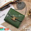 สีใหม่พร้อมส่ง! สีเขียวเหนี่ยวทรัพย์! และสีดำสุดคลาสสิค CELINE SHORT WALLET VIP GIFT WITH PURCHASE (GWP) หนังเรียบสวยอยู่ทรงมีโลโก้ด้านหน้าเปิดปิดด้วยฝาพับกระดุม ภายในมีช่องแบ่งหลายช่อง มีช่องใส่บัตรหลายช่อง ช่องใส่เหรียญ ช่องใส่ธนบัตร ใส่แบงก์พันได้เหมือ
