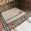 BURBERRY Embossed Crest Leather Tote Bag กระเป๋าสะพายทรงชอปปิ้ง หน้าปั้มโลโก้แบรนด์ งานหนังทั้งใบ ซับในลายออริจินอลแบรนด์หรูมากค่ะ จุของได้เยอะ ใบใหญ่ทรงสวย ภายในโล่งกว้าง สามารถใส่กระเป๋าสตางค์ยาว มือถือ ของใช้ได้เยอะ งานตัวจริงสวยน่าใช้มากค่ะ พร้อมส่งที