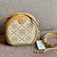 TORY BURCH T MONOGRAM JACQUARD CIRCLE BAG ((Large size)) พร้อมส่งที่ไทย สวยก่อนใครที่นี่! กระเป๋าจาก Tory burch รุ่นนี้มาในสไตล์ทรงวงกลม สุดคลาสสิค ดูคล่องตัวมากขึ้น วัสดุJacquardทอลายแบรนด์+ขอบหนังแท้ ได้ลงตัวสวยงามอยู่เหมือนเดิมค่ะ