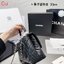 Chanel Coco Top Handle Bag 9" / Chanel Bag พร้อมส่ง กระเป๋าสะพายสุดคลาสสิค สวยหรูพร้อมมือจับในตัว งานหนังเรียบ อะไหล่ทองสวยมาก มาพร้อมกล่อง อปก ครบเซ็ท รอบนี้จัดราคาพิเศษสุดคุ้มค่ะ ใช้งานต่างประเทศได้ ภาพถ่ายจากงานขายจริง