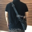 งานพรีเมี่ยมกิ้ฟแบรนด์ดังอย่าง prada ต้องมีจริงๆคะสำหรับทรง messenger ทรงยอดฮิต สำหรับท่านชาย เนื้อผ้า Polyester มาพร้อมกับทรงสูง ใส่ipad หนังสือ ได้หมดคะ เปิดปิดด้วยซิปอะไหล่เงิน อะไหล่สีเงินทั้งใบ จะซื้อใช้เองหรือบมอบเป็นของขวัญ ก็ถุกใจแน่นอนคะ