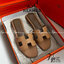 หนังแท้ Hermes sandal Epsom leather รองเท้าแตะงานสั่งตัตใช้สลับแท้ เกรดออริจินอล 1:1 เกรดเหมือนสุด มี series code ทุกคู่ พื้นรองเท้าทำจากไม้รองด้วยหนังแท้ 100% งานตัดเย็บปราณีตละเอียด ใส่สบาย ไม่ลื่น ใช้ทนนาน เกรดนี้คุ้มมาก ไม่ผิดหวังค่ะ ภาพสินค้าถ่ายจากง
