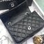หนังแท้ CHANEL classic 8" black caviar รุ่นยอดนิยมไอเท็มฮิตวัสดุหนังคาเวียร์สวยคลาสสิค ด้านหน้ามีโลโก้แบรนด์อะไหล่ทอง/เงินสวยหรู ภายในสีแดงเบอกันดี้ เป็นใบยอดนิยมของสาวๆ เลยค่าา พร้อมส่งที่ไทยไม่ต้องรอพรีฯ สาวก Chanel Must Have! นะคะ