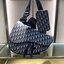 หนังแท้ DIOR MAXI SADDLE BAG Beige and Black Dior Oblique Jacquard พร้อมส่งที่ไทย งานหนังแท้และผ้าแจ็คการ์ดออริจินอล ภาพสินค้าถ่ายจากงานขายจริง ใช้งานต่างประเทศได้