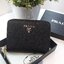 New Item! สำหรับสาวๆที่ชอบถือ **กระเป๋าสตางค์ใบเล็ก ขอแนะนำ Prada Short Saffiano wallet กระเป๋าสตางค์สั้น ขนาดกะทัดรัด เปิดปิดด้วยซิป อะไหล่ทอง ปั้มแบรนด์ ทั้งใบ **จุดเด่น มีช่องใส่รูปถ่าย ใส่บัตรได้หลายช่อง ด้านในมีช่องซิปแยกอีก1ช่องค้า อีกหนึ่งไอเท็มที่