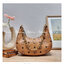 M.C.M AREN CRESCENT HOBO IN VISETOS ใหม่ล่าสุดก่อนใคร สวยได้ไม่ต้องรอ กับคอลใหม่ลุคลูกคุณ รูปทรง half moon ยอดฮิต ตอบโจทย์ได้ทุกลุค ทุกไลฟ์สไตล์ ใช้งานได้ง่ายคล่องตัว กับกระเป๋าสะพายข้าง ที่มาพร้อมสายโซ่คล้องด้านหน้า และสายหนังครอสบอดี้ ปรับเปลี่ยนการใช้ง