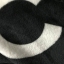Chanel Blanket ผ้าห่ม Chanel ขนาดกำลังดี พกพาสะดวก VIP. gift จาก chabel เนื้อผ้าสำลีหนานุ่ม ทูโทนขาวดำ คลาสสิก signature แบรนด์ ทรงสี่เหลี่ยมผืนผ้า จะใช้เป็นผ้าห่ม, ผ้าคลุม หรือจะมอบเป็นของขวัญก็เหมาะ สวยหรูดูแพงค่ะ