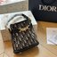 DIOR Small C'est Bag Oblique Jacquard กระเป๋าสะพายสุดคลาสสิค ดีไซน์หรู ไซส์เล็กกะทัดรัด ใช้งานง่าย สะพายได้ทุกโอกาส ไอเท็มร้อนแรง ดีเทลสวยไม่ซ้ำใคร