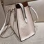 COACH C4075 TATUM CARRYALL IN SIGNATURE CANVAS คอลเลคชั่นใหม่ล่าสุด จัดมาให้ได้สวยก่อนใคร สวยหรูทุกสี!! ลุคผู้ดีต้องมาอีกหนึ่ง กระเป๋าสะพายทรงสวย ที่มาพร้อมสายสะพายไหล่ในตัว และสายครอสบอดี้สำหรับสะพายข้าง วัสดุหนัง crossgrain สวยคมมากๆ ตัวกระเป๋าถูกแบ่งเป