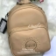 VERSACE JEANS COUTURE CHAIN-EMBOSSED BACKPACK 2019 กระเป๋าสะพายหลัง//สะพายไหล่ได้ด้วยคะ วัสดุหนังเรียบ หนังดีนิ่มมือมากๆค่ะ ด้านหน้ามีโลโก้แบรนด์ พร้อมช่องซิปขนาดกลางใส่ของค่ะ เปิดปิดช่องหลักแบบซิป ภายในโล่ง มีช่องซิปและช่องเล็กให้ใส่ของจุกจิกคะ สายสะพายด