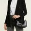 Yves Saint laurent le fermoir hobo bag in shiny leather / YSL hobo bag กระเป๋าสะพายไหล่ ดีเทลหรู สวยครบทุกมุม ตอบโจทย์สาวๆทุกไลฟ์สไตล์ เพราะใช้งานได้ง่ายและสะดวก vip พรีเมี่ยมกิ๊ฟจาก dytyfree วัสดุหนังวัวแท้เต็มใบ สัมผัสดีงามมากๆ น้ำหนักเบา ดูแพงที่สุด ปา