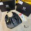 LOEWE Medium Squeeze bag in nappa กระเป๋าสะพายคอลใหม่ ดีไซน์เก๋เรียบหรูงานสวยทั้งภายนอกและภายใน ขึ้นแบบจากงานจริง เป๊ะสุด ปั้มทุกจุด งานจริงสวยทุกมุมเป๊ะปังมากค่ะ