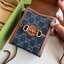 Gucci Horsebit 1955 mini bag / Gucci Phone Bag ออริจินอล เกรดสลับใช้แทนใบจริงได้ รุ่นยอดฮิต ไซส์มินิ ที่ใครๆก็ต้องรู้จัก!! กับกระเป๋าขนาดมินิในรูปแบบผ้าแจ็คการ์ดสีขาวงาช้างและน้ำเงิน ได้รับแรงบันดาลใจมาจากดีไซน์ดั้งเดิม ซึ่งแอคเซสเซอรี่นี้โดดเด่นด้วยรายละ